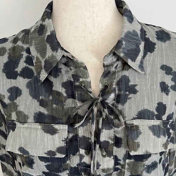 Paper Crane Anthropologie Tunic Dress Women’s Sz M Blouse Abstract Leopard Gray - Picture 4 of 13